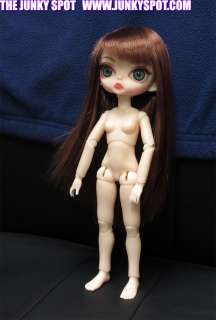 IMAGES SHOW DOLL WITH EYES AND WIGTHESE ARE NOT INCLUDED AND SHOWN 