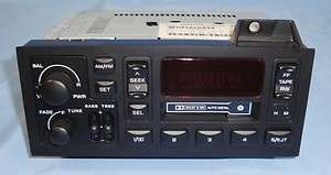 Am/Fm Cassette Car Stereo 2000 Dodge Avenger  