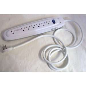  Dynex 7 Outlet DX S114211 Surge Protector 