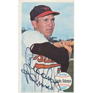 Brooks Robinson Autographed 1964 Topps Giants Card