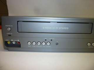Magnavox Model DV225MG9 Component DVD VCR Combo Player  