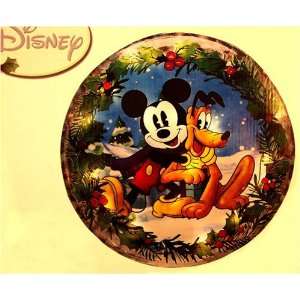  Mickey Mouse and Pluto Christmas Wreath