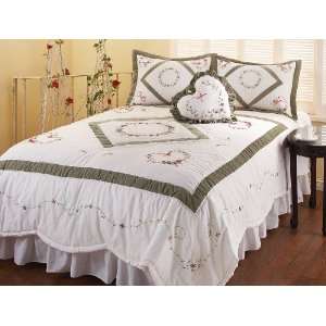  Tender Hearts Quilt Set with Pillow and Shams